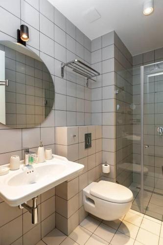 Stylish 2 BR 2 Balconies Apartment In Old Tbilisi