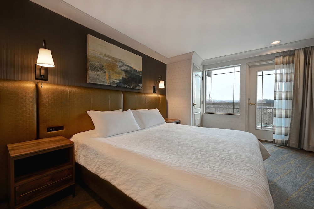 Hilton Garden Inn Boise Eagle - photo 17