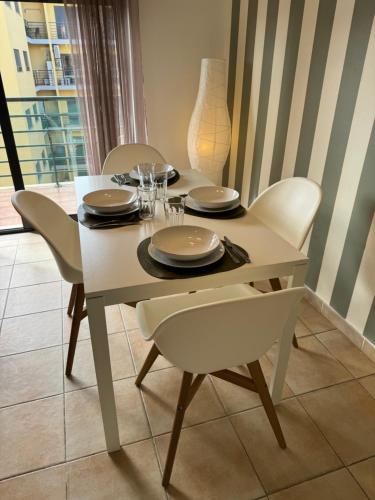 Sunflower Apartment — 4-Star Luxury Hotel in Armacao De Pera, Portugal