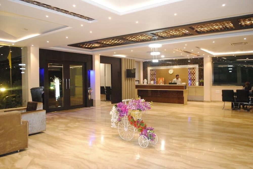 Hotel Spark Inn — hotel in Satna
