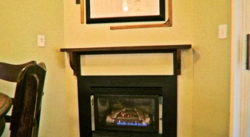 Creekside Inn & Resort - photo 2