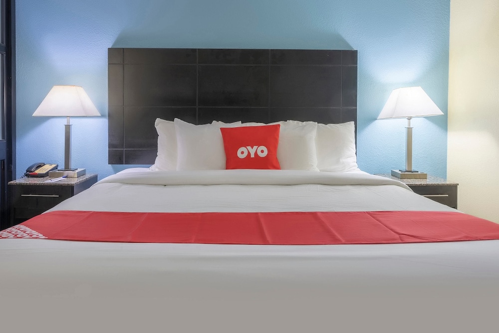 OYO Hotel Knoxville TN Cedar Bluff I 40 - photo 9