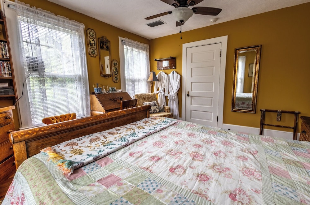 Alling House - photo 10
