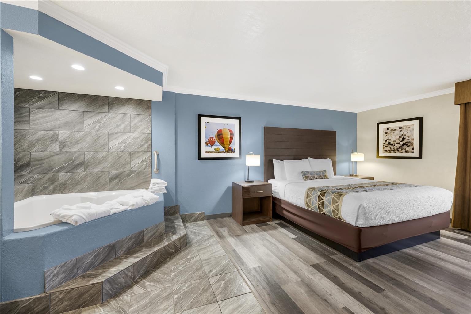 Best Western Airport Albuquerque InnSuites Hotel & Suites — hotel in Albuquerque