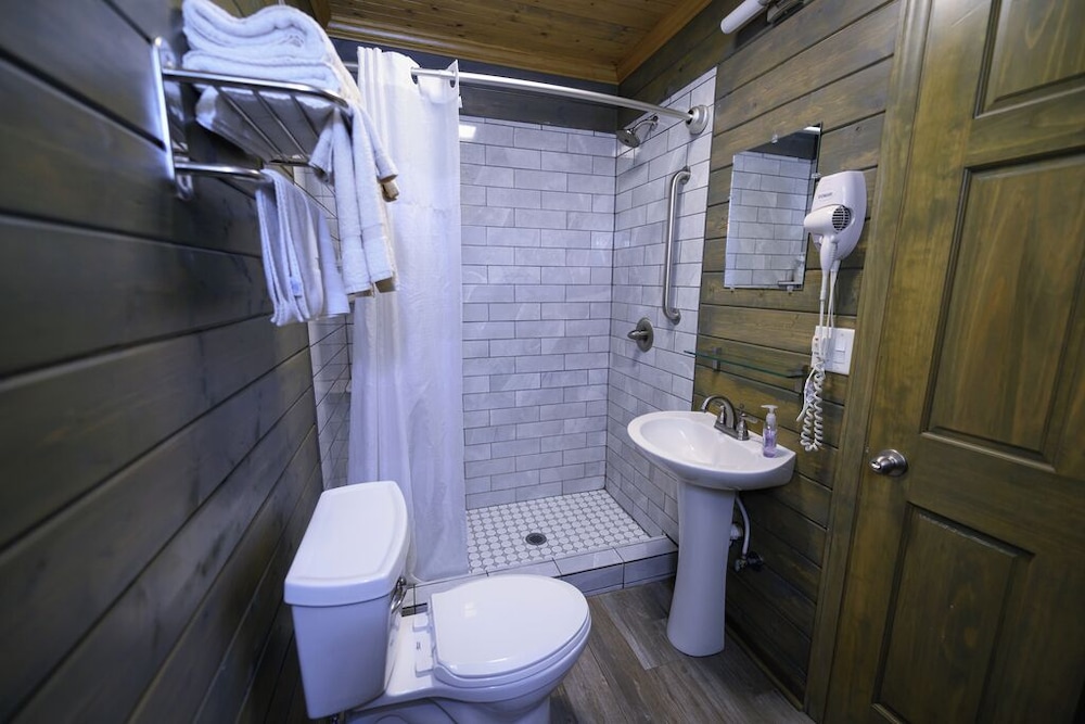 Turn On Inn - photo 101