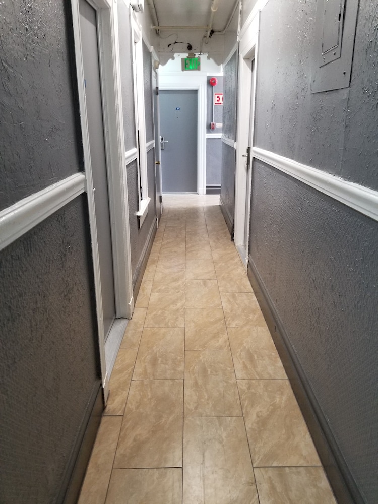 Page Hotel - photo 35