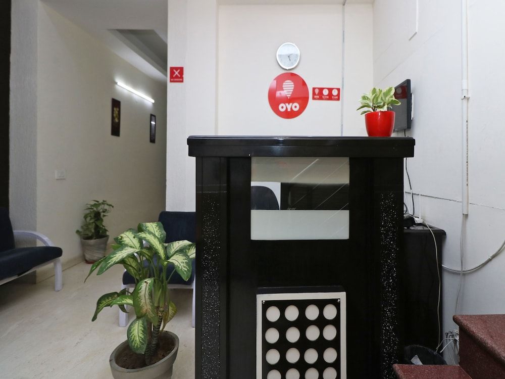 OYO 9994 Springs Homes