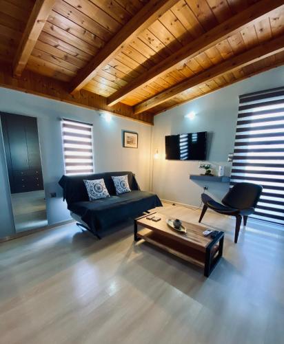 Keskos Luxury Apartment — 4-Star Luxury Hotel in Athens, Greece