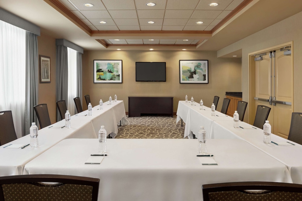 Homewood Suites by Hilton Allentown West Fogelsville PA - photo 36