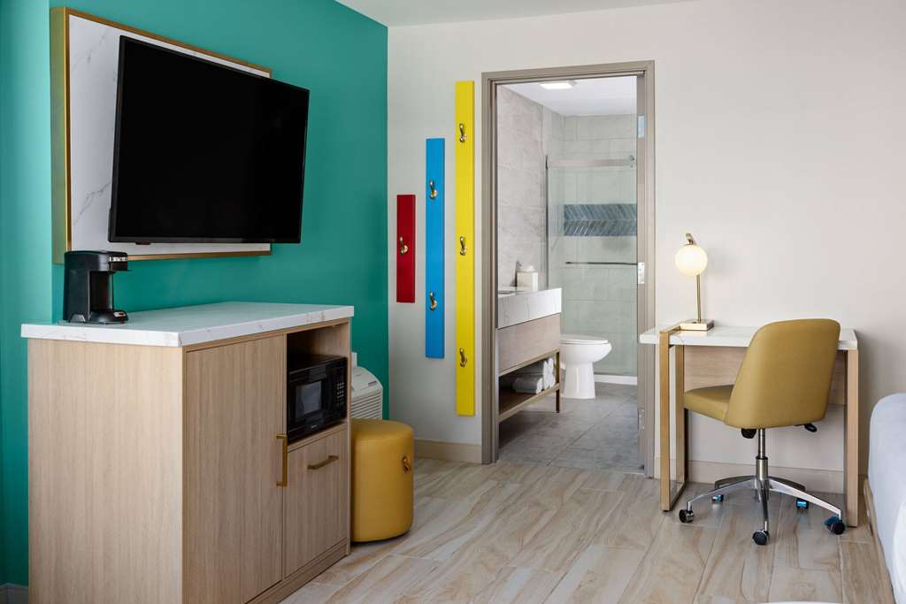 The Vibes Hotel Trademark Collection by Wyndham - photo 29