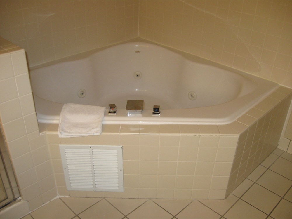 Wingate by Wyndham Fargo - photo 31