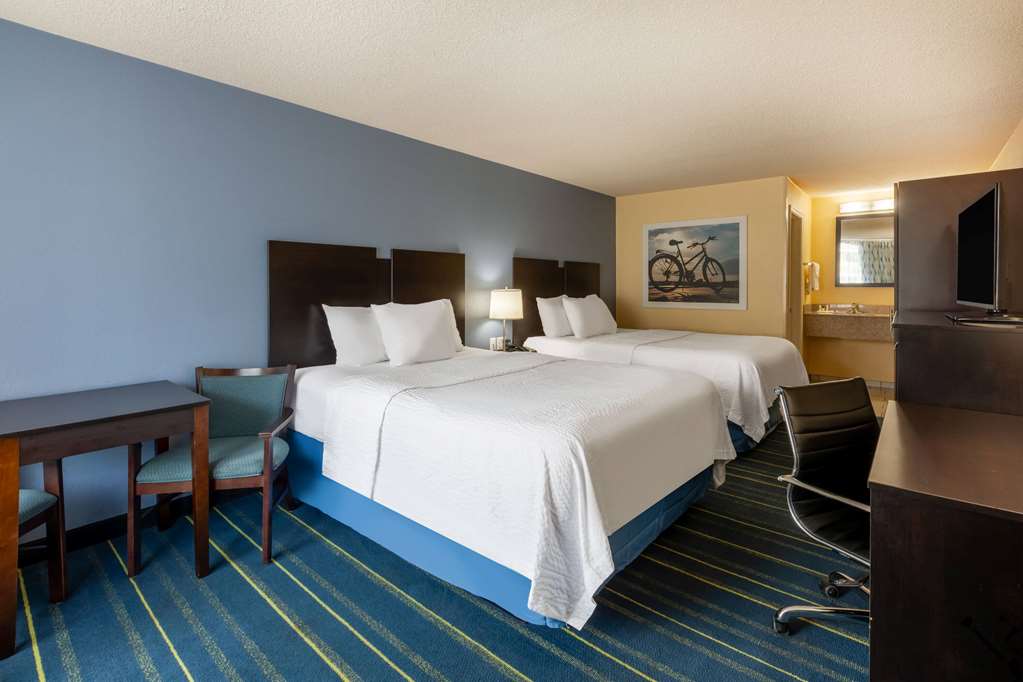 Days Inn by Wyndham Charles Town Harpers Ferry - photo 41