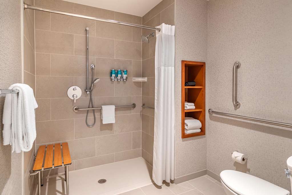 Drury Inn & Suites Atlanta Airport - photo 37