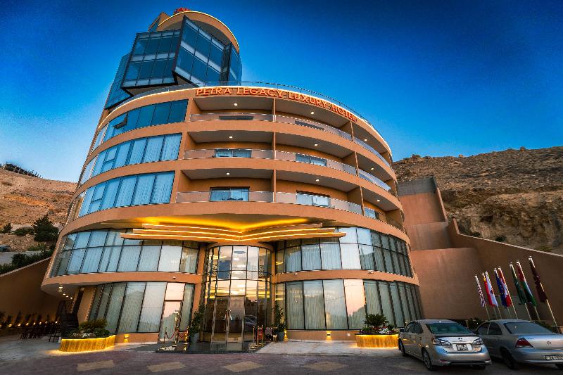 Petra Legacy Luxury Hotel — Petra