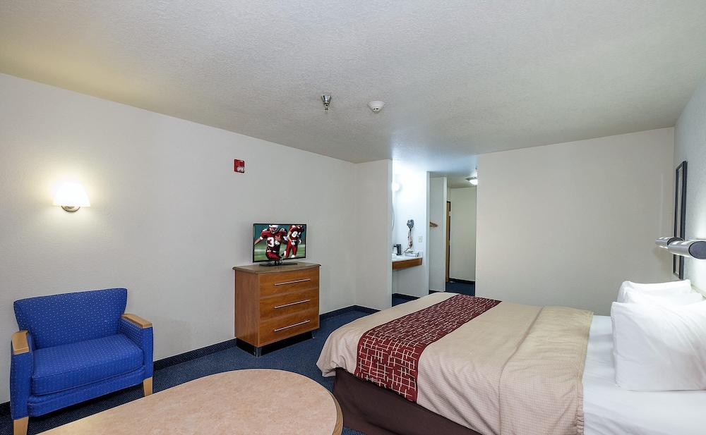Red Roof Inn Jackson OH - photo 15