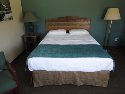 Al's Westward Ho Motel - photo 9
