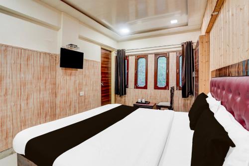 Hotel Host - carbon neutral hotel in Agra