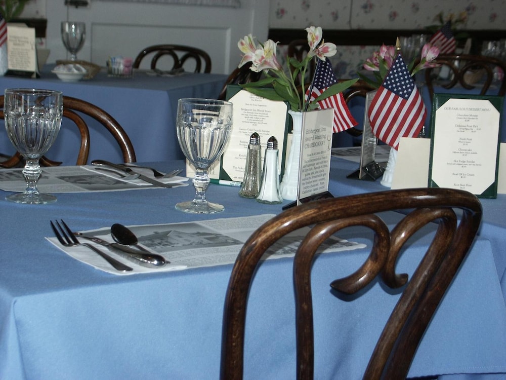 Bridgeport Inn - photo 36