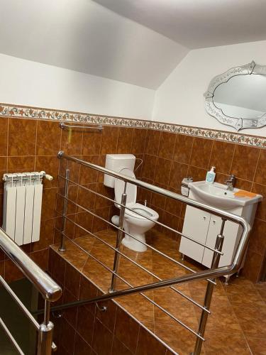 Casa Jeni — 4-Star Luxury Hotel in Suceava, Romania