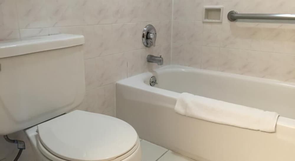 Regency Inn SFO Airport - photo 27