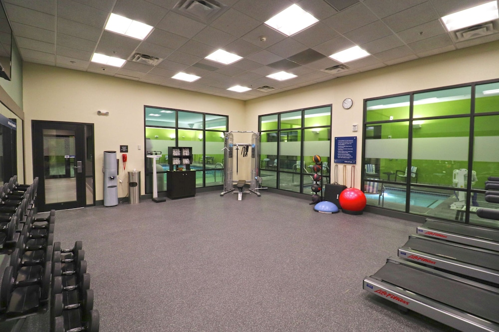 Hampton Inn Kearney - photo 37