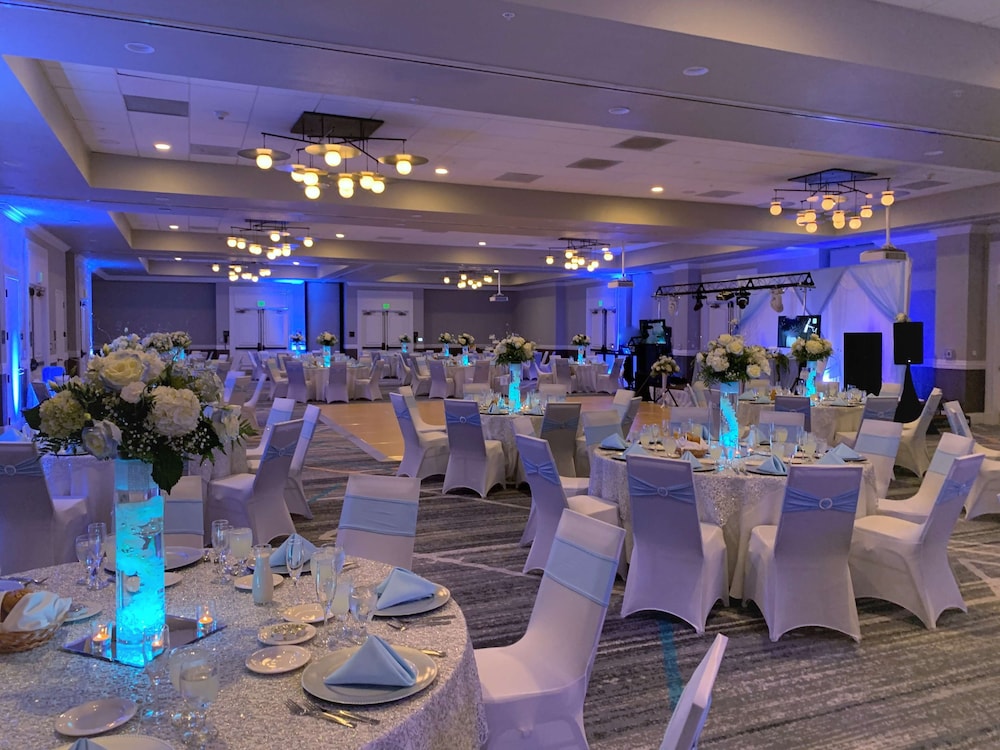 Embassy Suites by Hilton San Rafael at Marin Center - photo 53