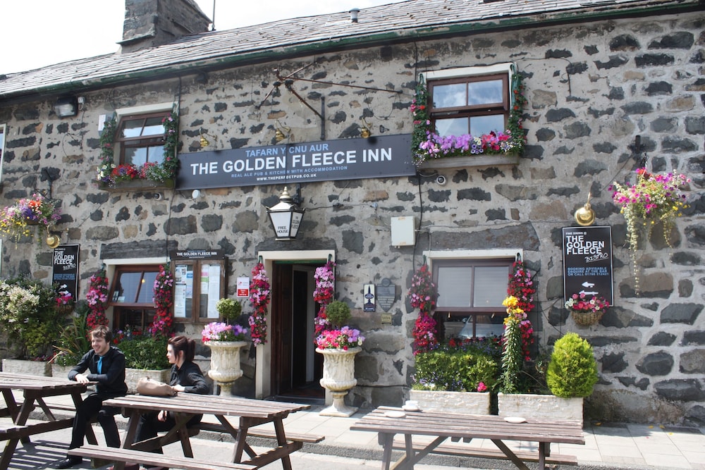 Golden Fleece Inn Tremadog in Porthmadog, United Kingdom