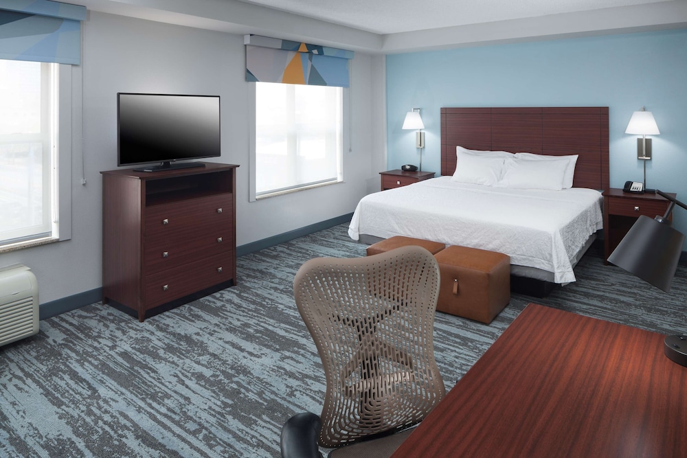 Hampton Inn & Suites Oklahoma City Bricktown - photo 10