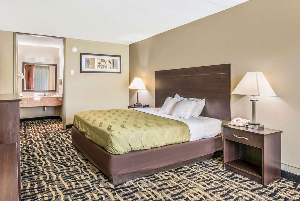 Quality Inn & Suites York East - photo 30