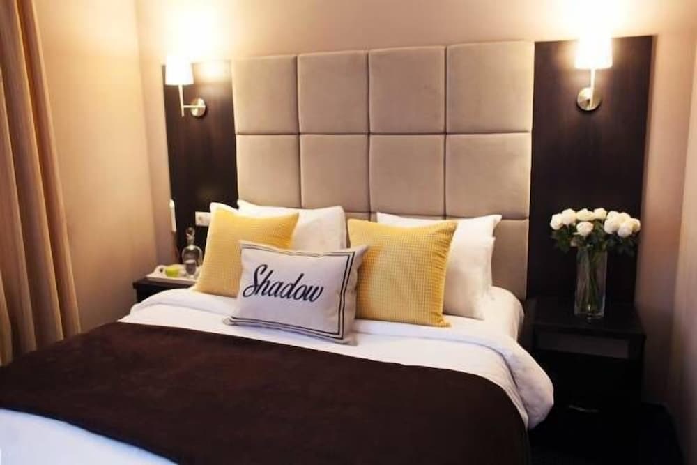 Shadow Boutique Hotel & Spa — hotel in Chisinau