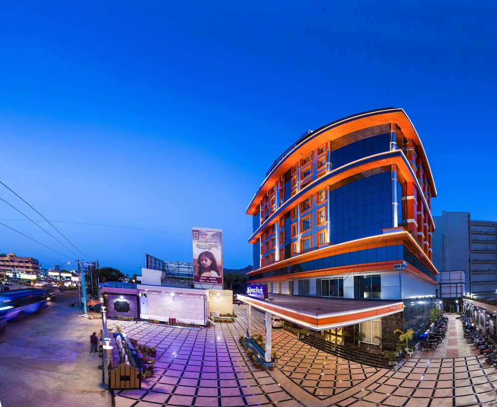 Hotel Benzz Park Vellore — Vellore