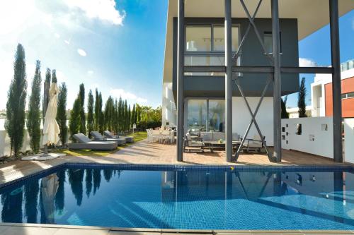 White Pearl Villas