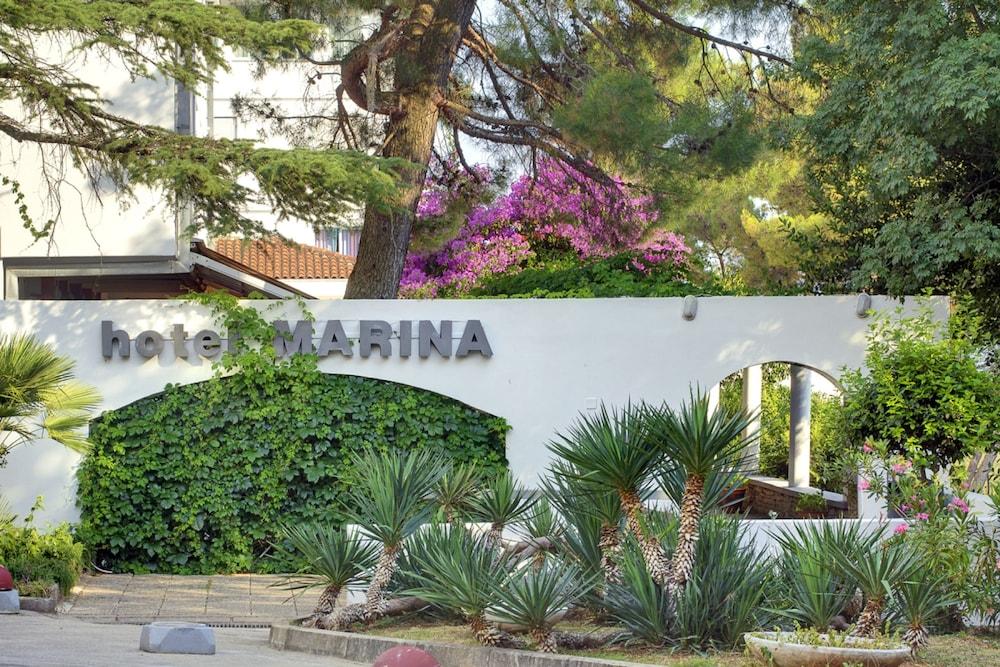 Chata U Svahu - carbon neutral hotel in Unknown City