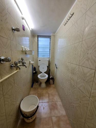 Enzo Studio Apartment at Pali Hill