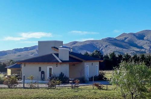 Cabaña Las Retamas in Tornquist, Argentina