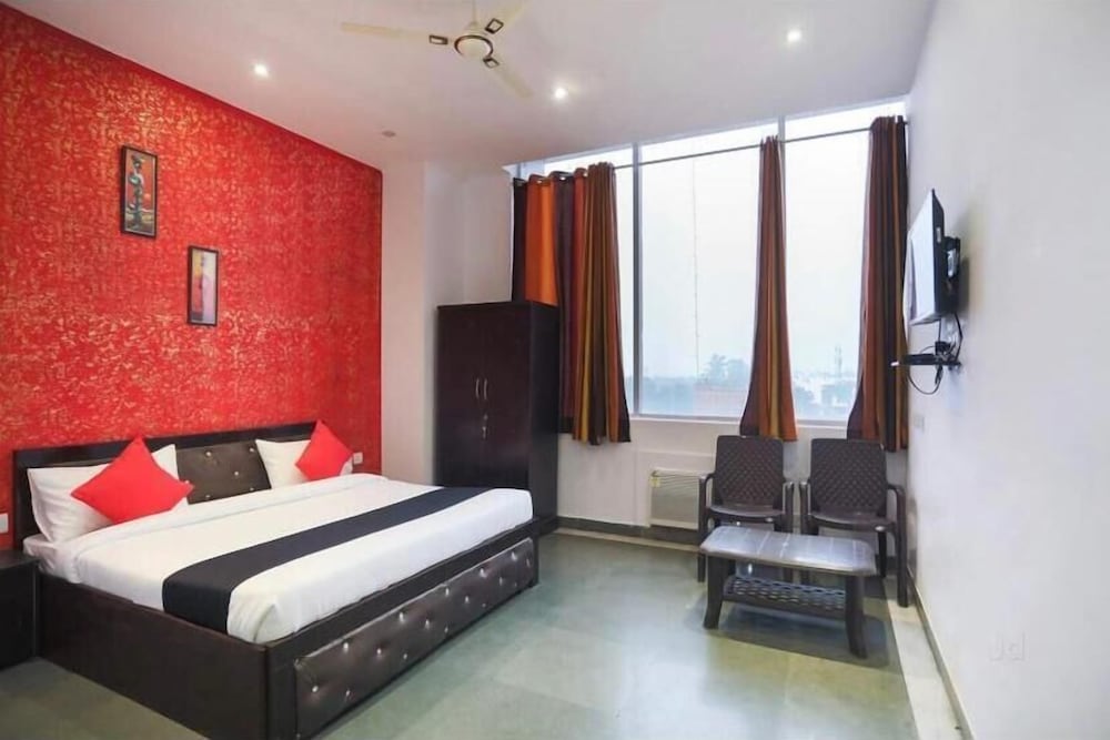Hotel Park — Bulandshahr — photo 4