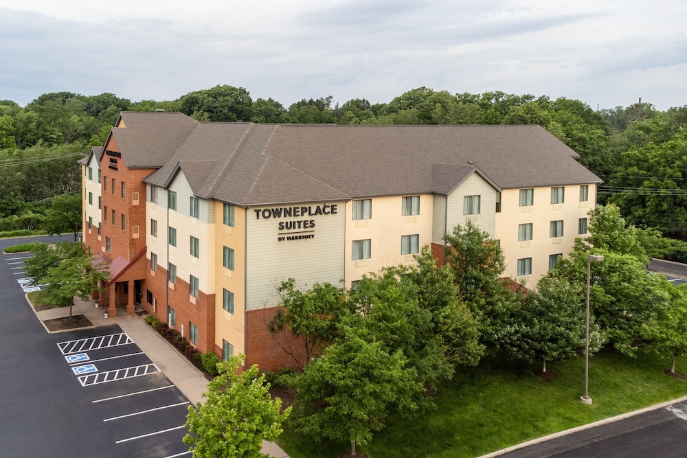 TownePlace Suites Erie - photo 36