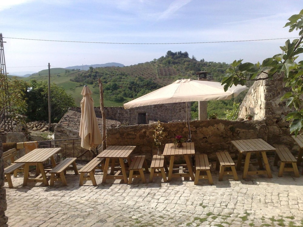 La Locanda Di Cadì — hotel in Petralia Soprana