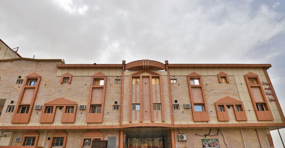 Manazil Al Fajar by OYO Rooms in Ta'if, Saudi Arabia