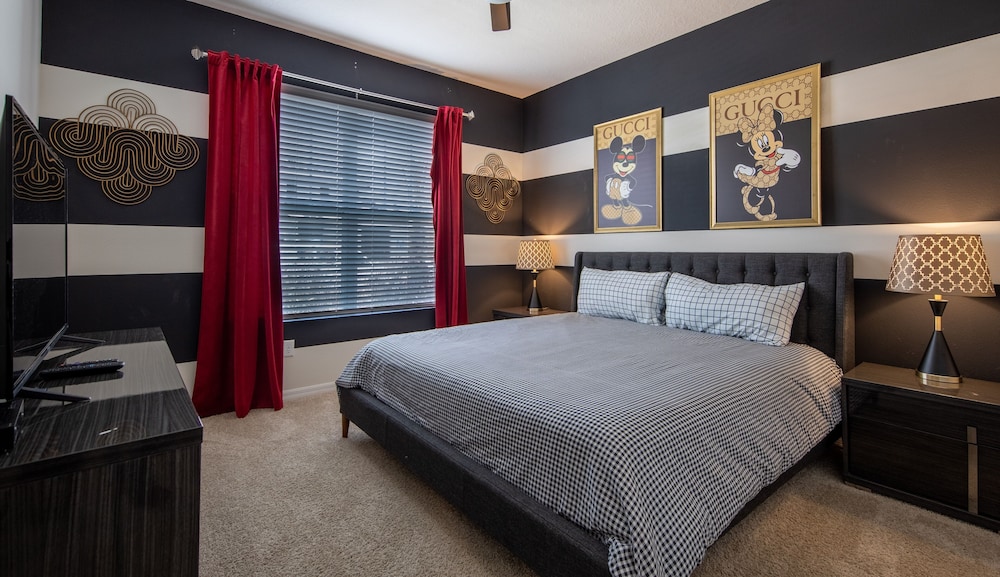 7572oml solterra Resort 7 Bedroom Home by RedAwning - photo 2