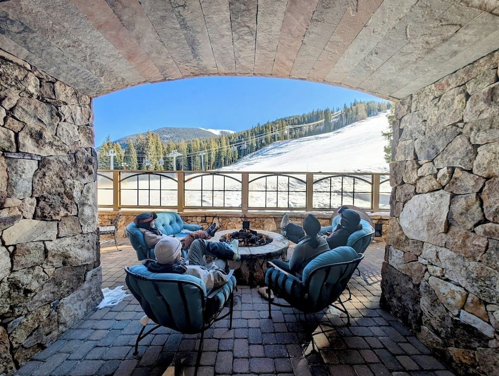 Lone Eagle 3000 by SummitCove Vacation Lodging — 4-Star Luxury Hotel in Keystone, United States