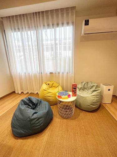 Bunya House near BTS Asok Terminal21 Free BF
