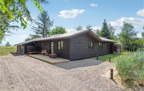 Cozy Home In Blåvand With Kitchen — 5-Star Luxury Hotel in Varde, Denmark