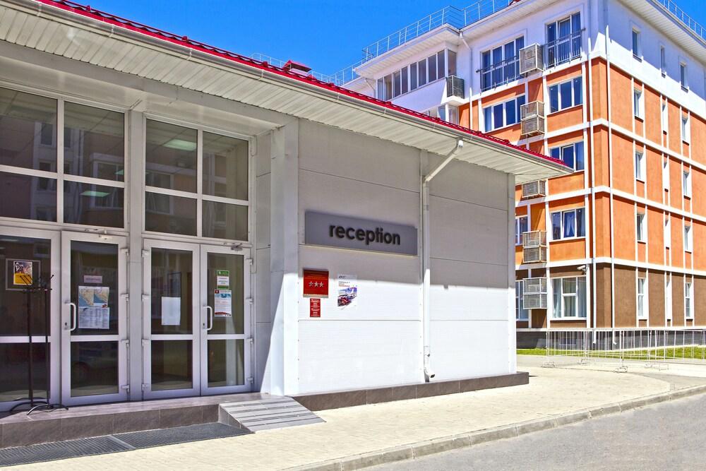 Barkhatnye Sezony Aleksandrovsky Sad Resort in Adler, Russia