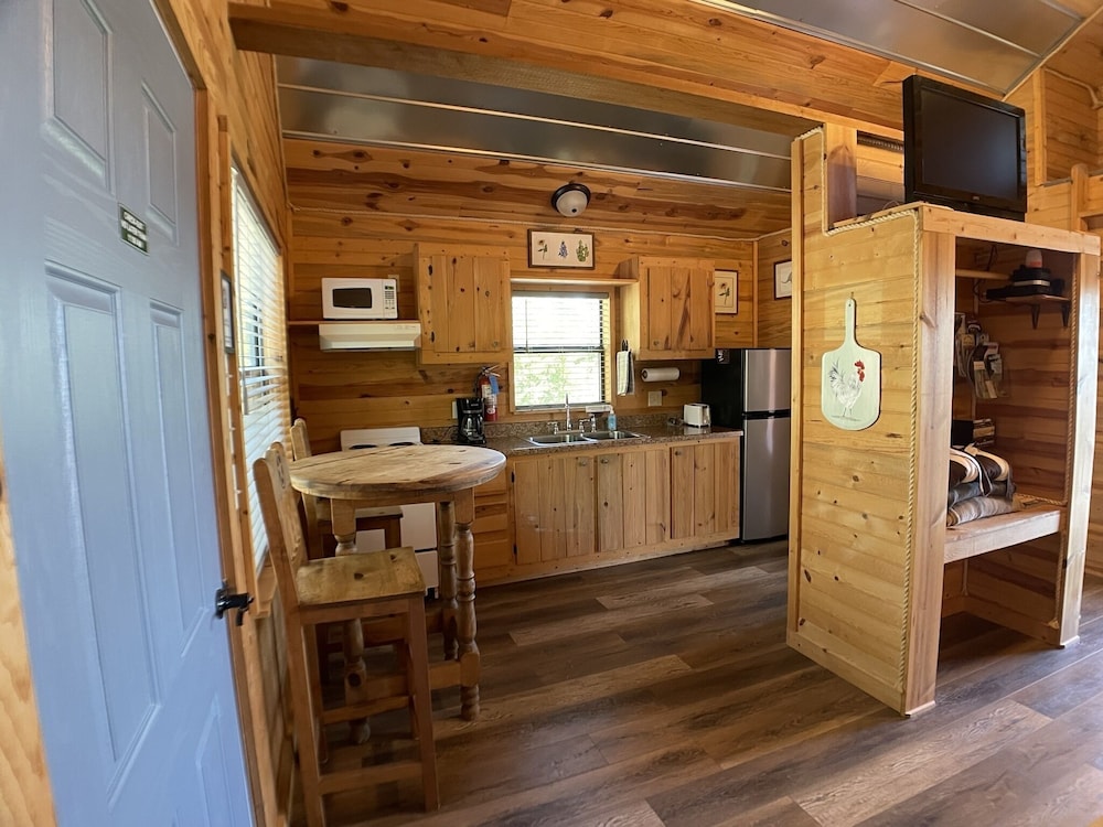 Walnut Canyon Cabins - photo 43