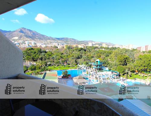 812 Benalbeach. 1ºlinea de Playa. Vistas a la Piscina Y la Montana. — carbon neutral stay, Benalmadena