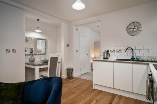 Coppergate Mews Doncaster 2 Bed with Private Patio — 4-Star Luxury Hotel in Doncaster, United Kingdom