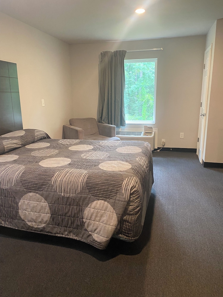 WoodSpring Suites Atlanta Airport - photo 10