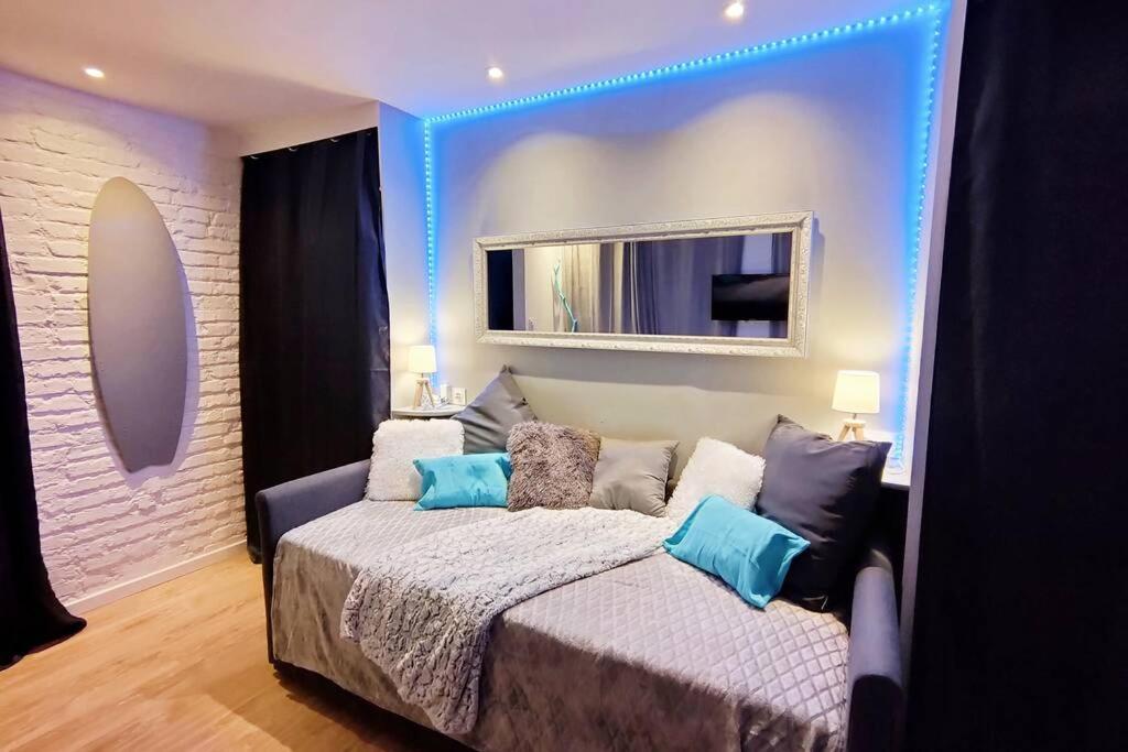 Kitesurf 100m Plage Deco Design — 4-Star Luxury Hotel in Berck, France