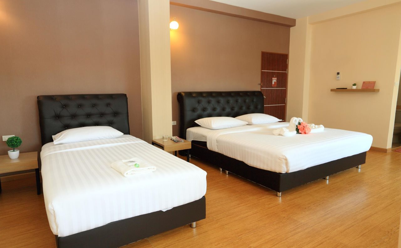 Triple Trees Hotel — Pathum Thani — photo 4